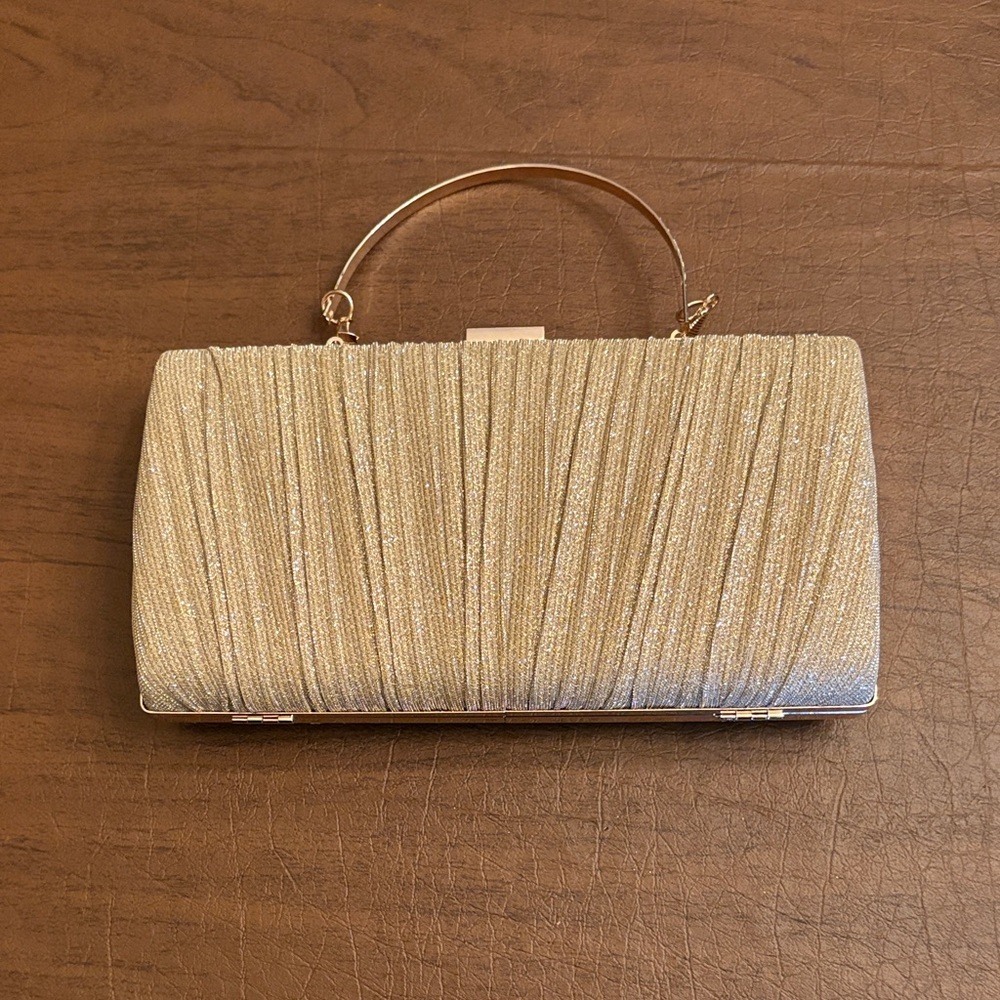 Elegant Gold Evening Clutch Handbag with crossbody chain